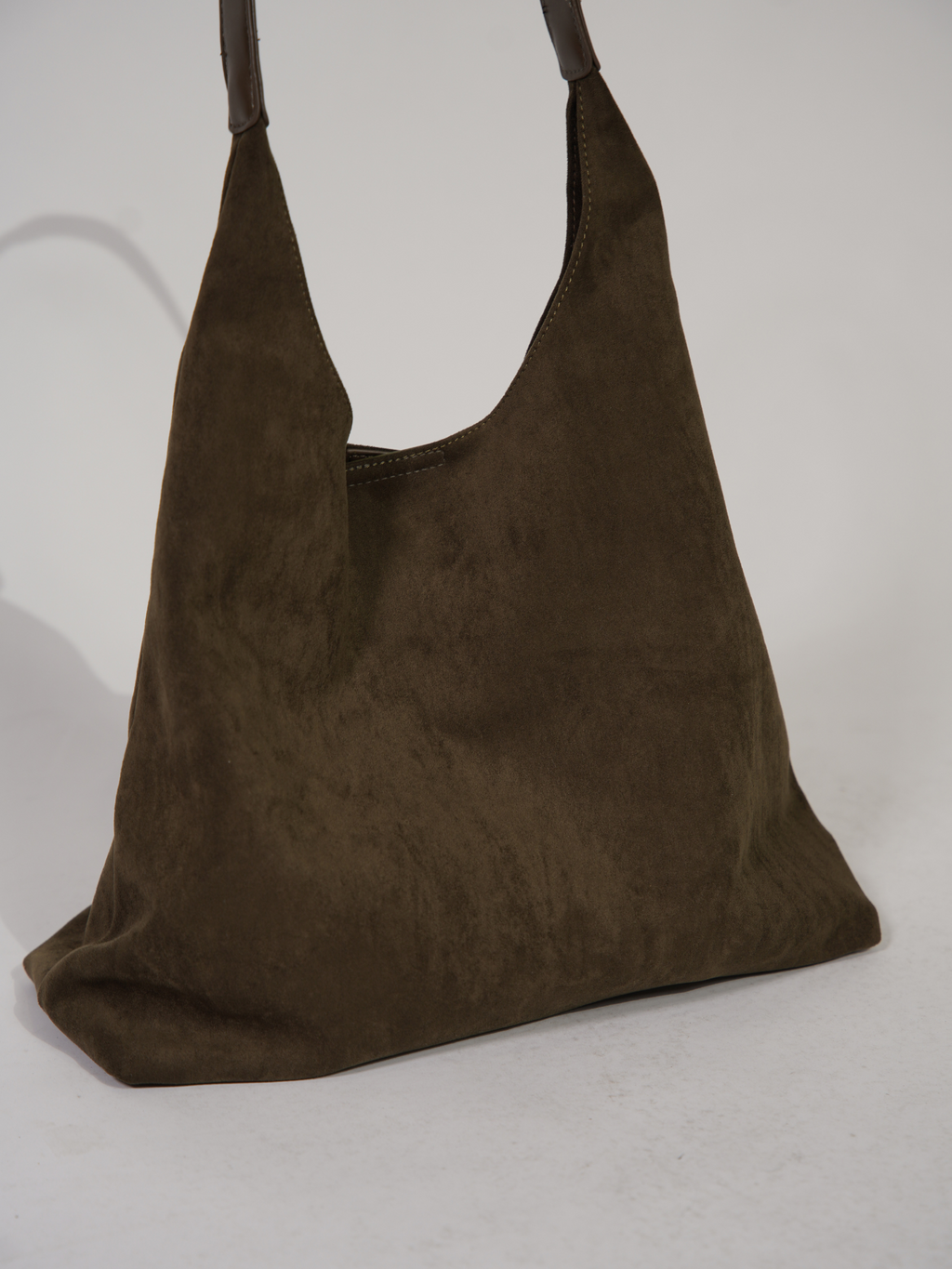 Sac fourre-tout en cuir pour un usage quotidien