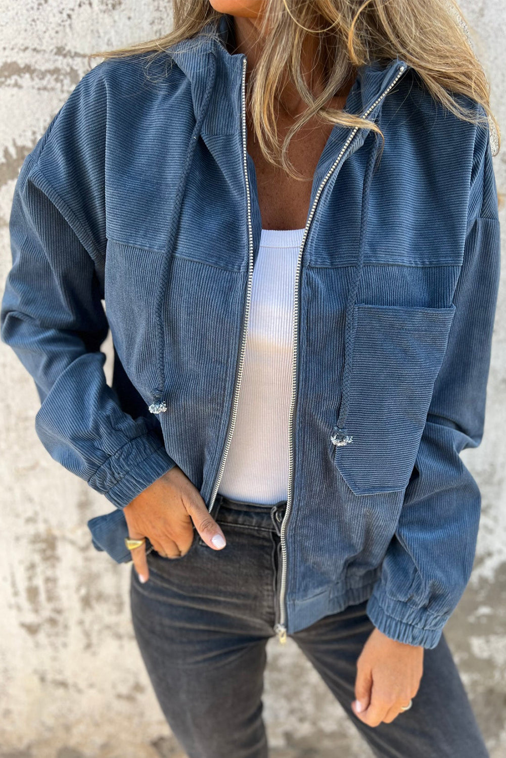 Veste Teal à Capuche avec Cordon de Serrage et Zip