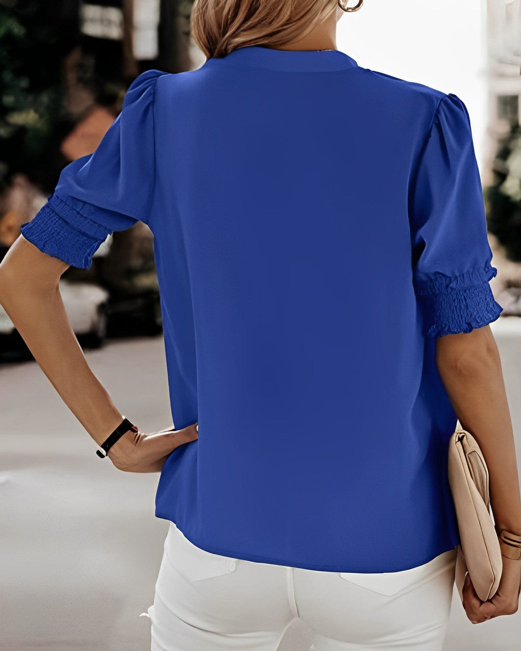 Blouse à Manches Courtes avec Décolleté en V