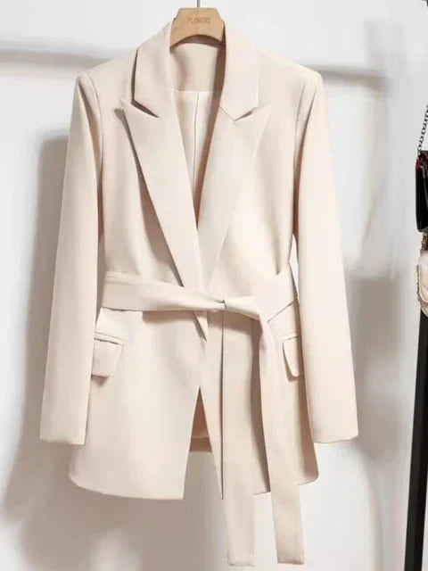 Blazer Emilia avec Ceinture Cintrée et Poches