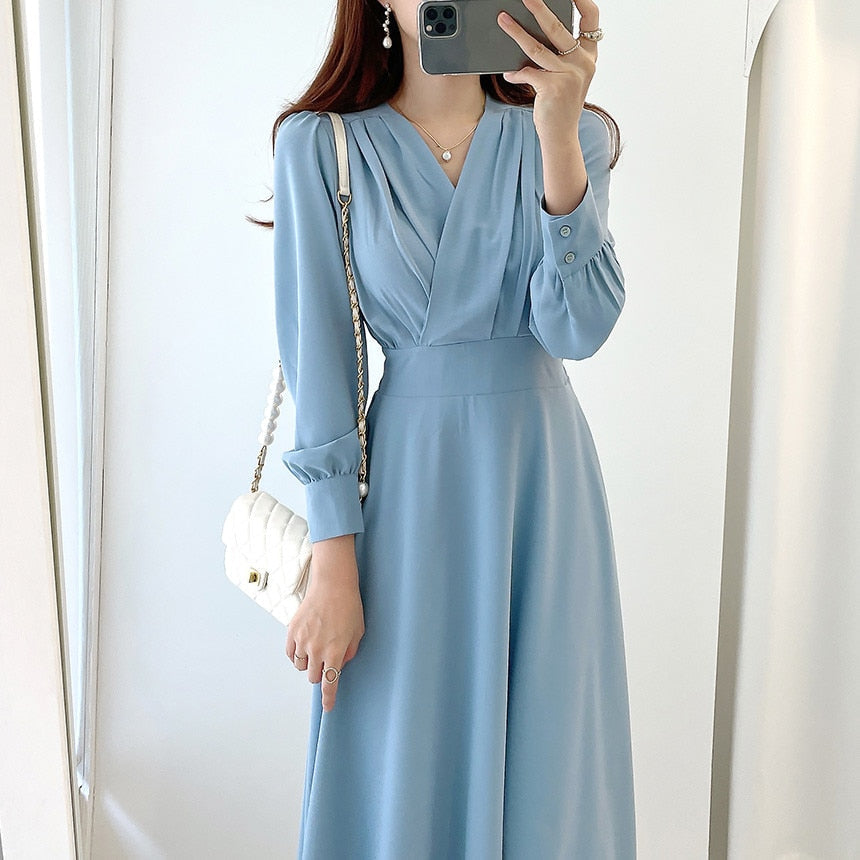Robe A-Ligne Élégante avec Décolleté en V et Manches Volantes