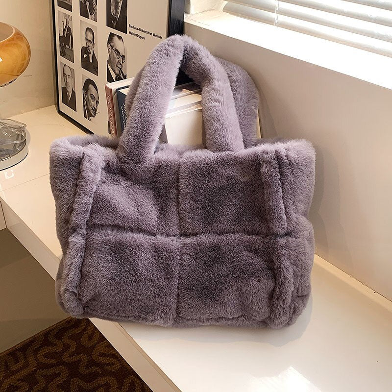 Sac à main en peluche Dante | Élégant accessoire d'hiver pour femmes