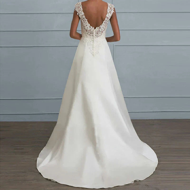 Élégante Robe de Mariée en Dentelle