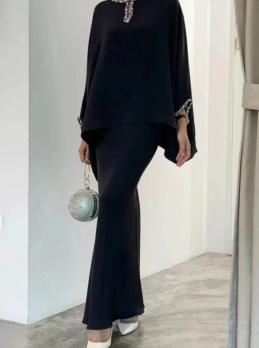 Asya - Ensemble de Robe en Perles Américaines